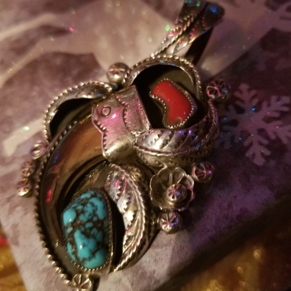 SOLD - Picture 2 of 6